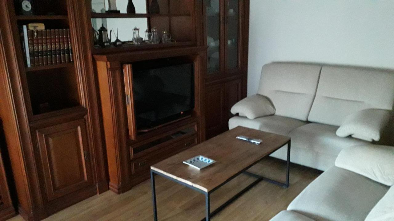 Piso Maria Apartment Arevalo Bagian luar foto