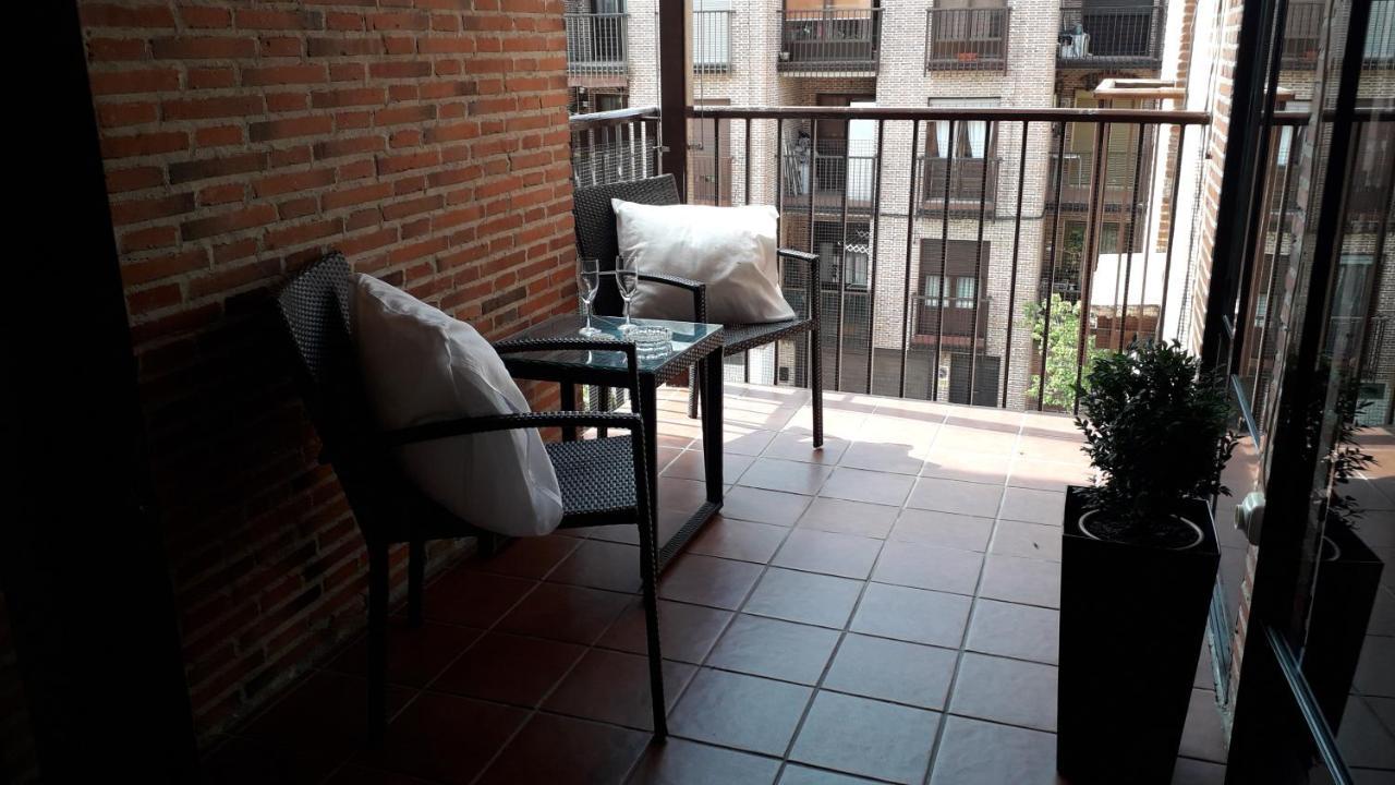 Piso Maria Apartment Arevalo Bagian luar foto