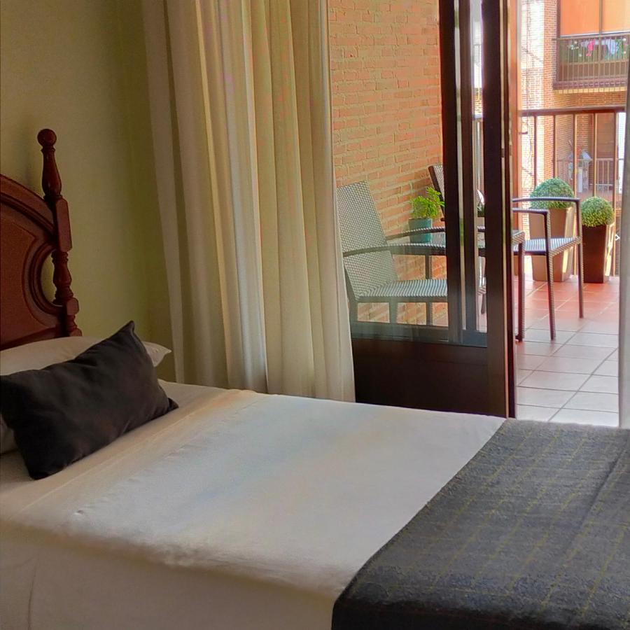 Piso Maria Apartment Arevalo Bagian luar foto