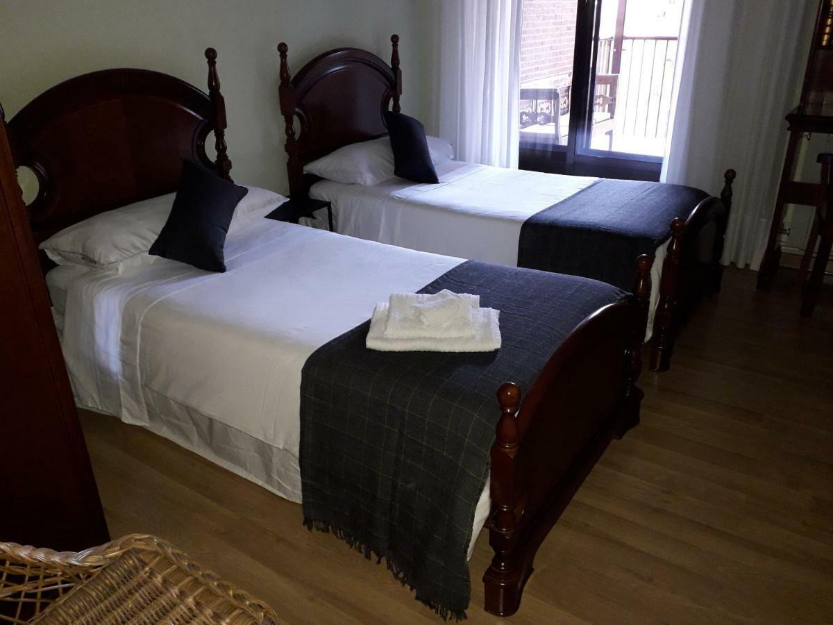 Piso Maria Apartment Arevalo Bagian luar foto
