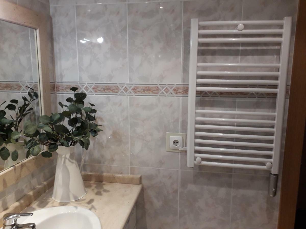 Piso Maria Apartment Arevalo Bagian luar foto