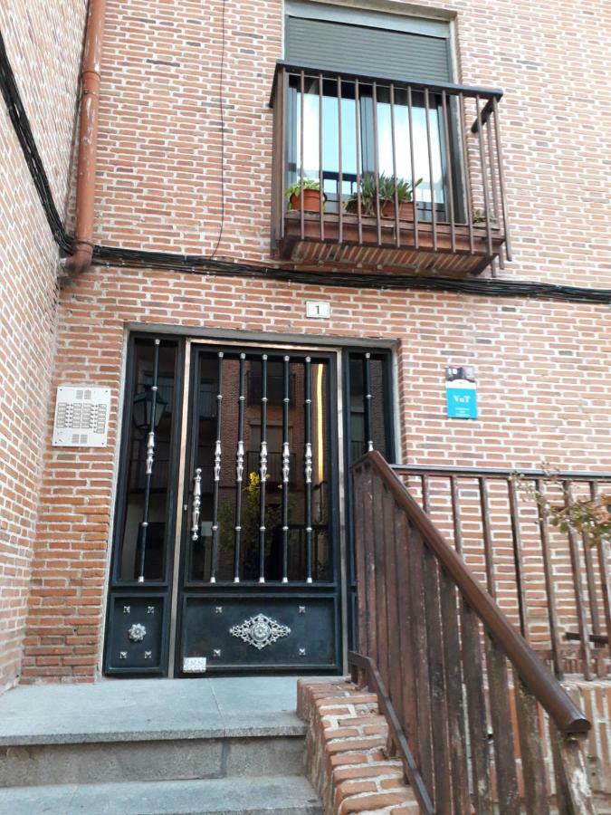 Piso Maria Apartment Arevalo Bagian luar foto